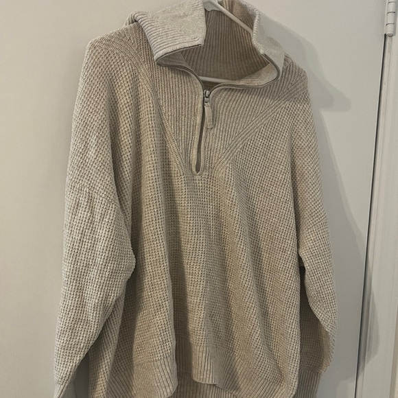 aerie Other - Aerie Men's Beige Textured Zip-Up Sweater